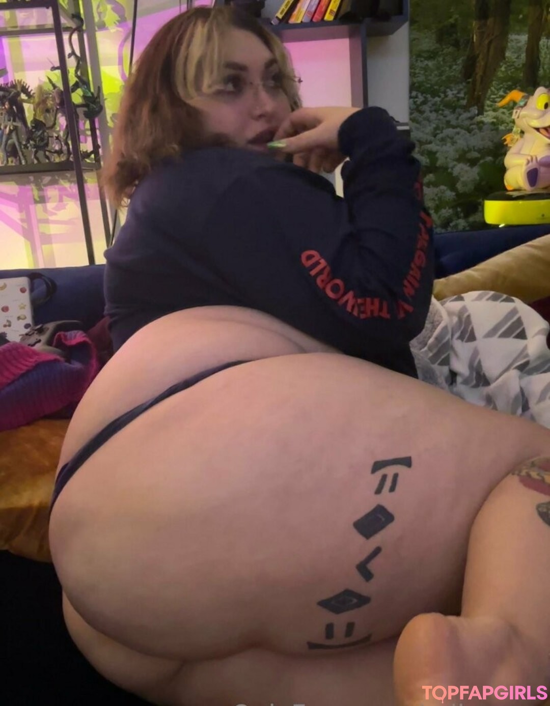Photo nue de fuite OnlyFans de Reiinapop #1604