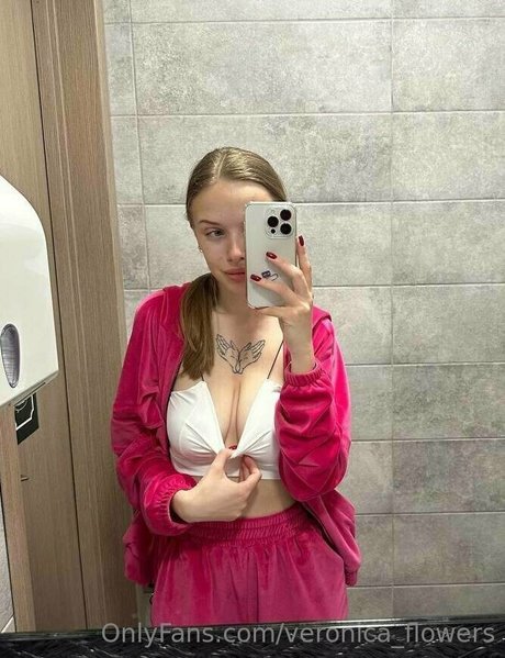 Photo nue de fuite OnlyFans de Veronicaflowers