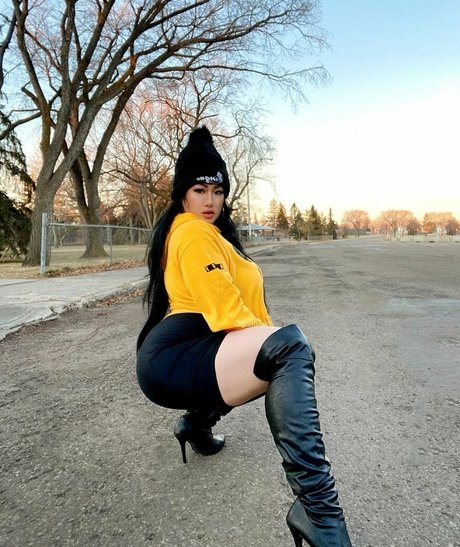 Photo nue de fuite OnlyFans de Lily Le