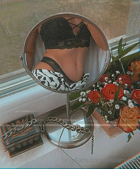 Photo nue de fuite OnlyFans de Jessierussel