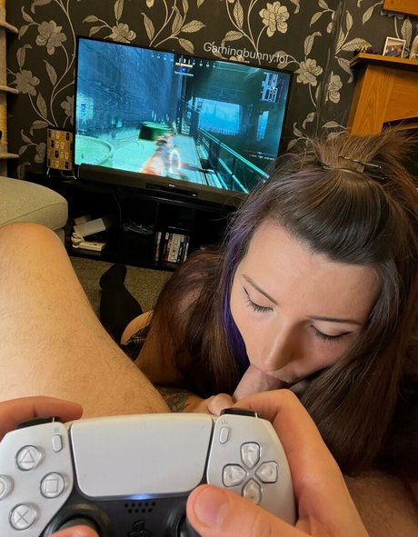 Gamming Bunny