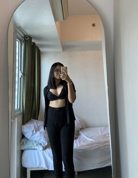 Photo nue de fuite OnlyFans de Sugaushi