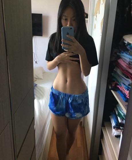 Photo nue de fuite OnlyFans de Justadd0ne