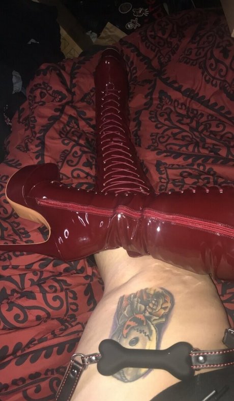 Photo nue de fuite OnlyFans de Mrsnightmarexxx