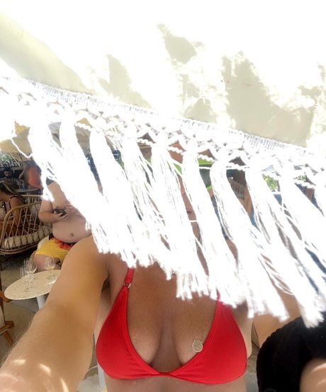 Photo nue de fuite OnlyFans de Adriane Galisteu