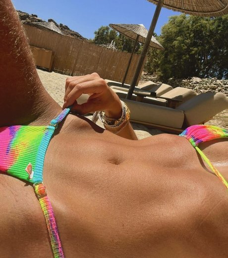 Photo nue de fuite OnlyFans de Adriane Galisteu