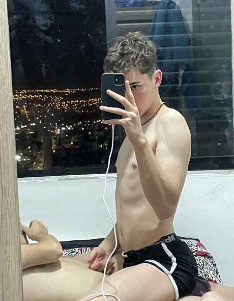 Femboyzx ????