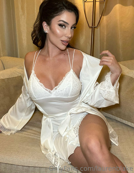Photo nue de fuite OnlyFans de Laurenblake
