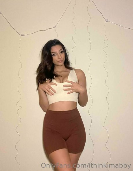 Photo nue de fuite OnlyFans de Ithinkimabby
