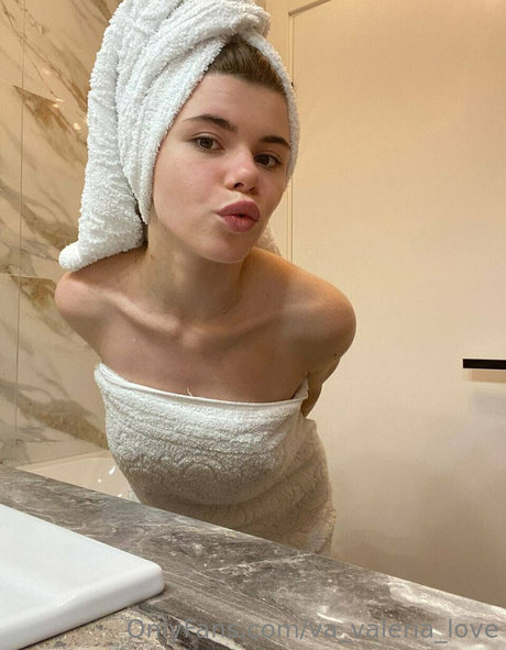 Photo nue de fuite OnlyFans de Vlaeria