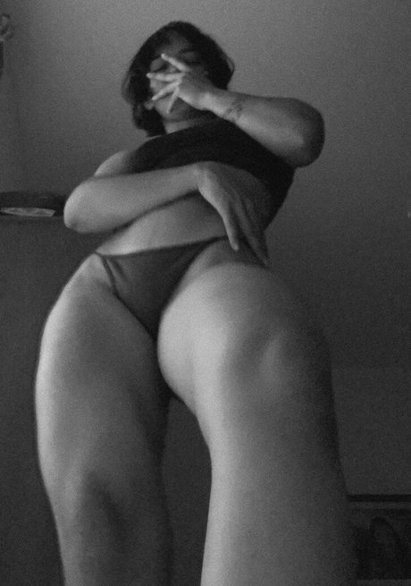 Photo nue de fuite OnlyFans de Buffmariam