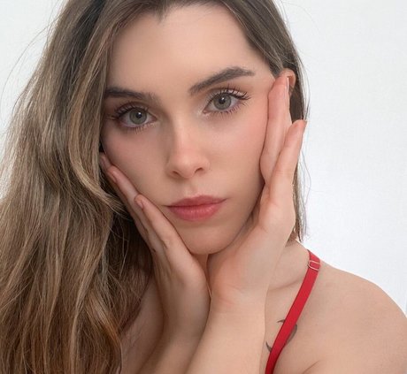 Photo nue de fuite OnlyFans de Olivia Herdt