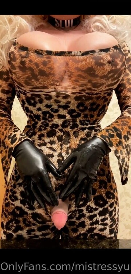 Photo nue de fuite OnlyFans de Mistressyumi