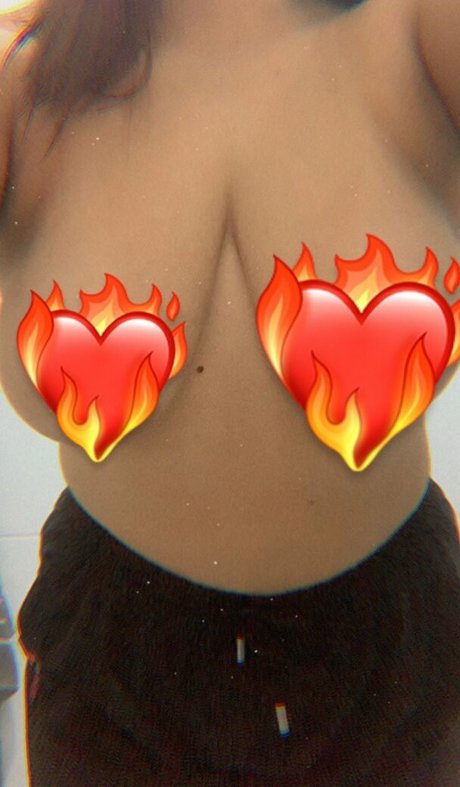 Photo nue de fuite OnlyFans de Carolina Fidencio