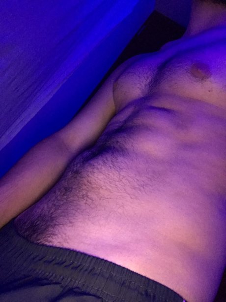 Photo nue de fuite OnlyFans de Marlon