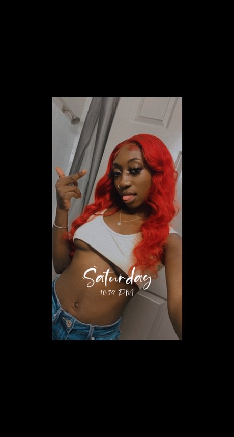 Photo nue de fuite OnlyFans de Lil Bit