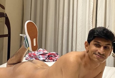 Photo nue de fuite OnlyFans de Loverofcb