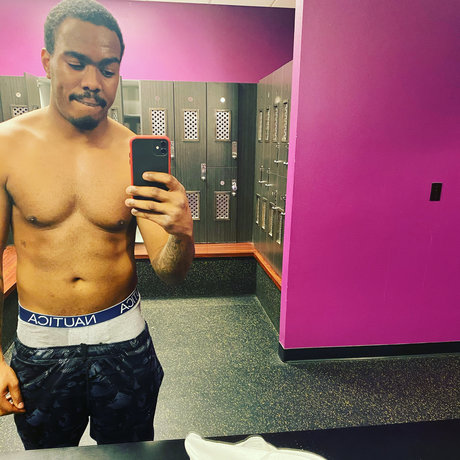 Photo nue de fuite OnlyFans de Big Santana