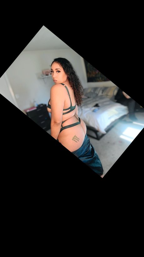 Photo nue de fuite OnlyFans de Kittlez