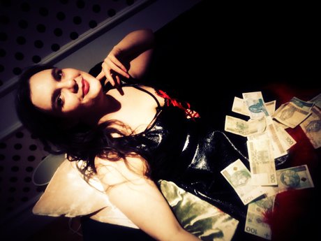 Photo nue de fuite OnlyFans de Ladyshibarifindom