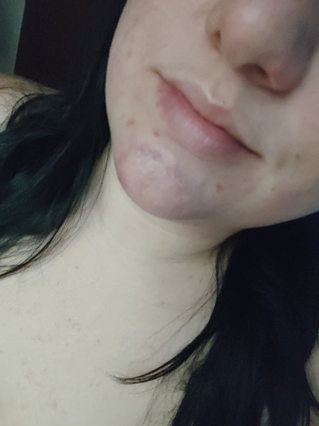 Photo nue de fuite OnlyFans de Lady Honey Bee Vip