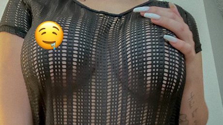 Photo nue de fuite OnlyFans de Masked Baddie
