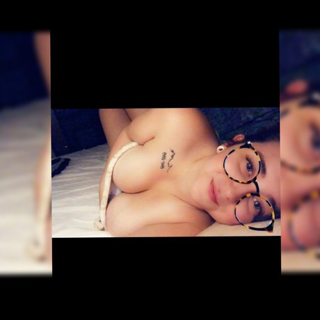 Photo nue de fuite OnlyFans de Jigglypuff