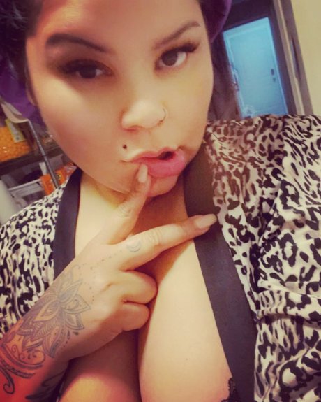 Photo nue de fuite OnlyFans de Crys Adrienne