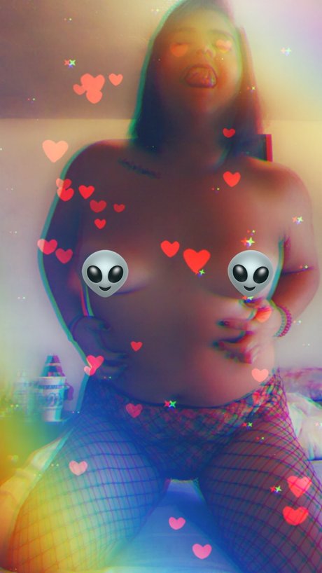 Photo nue de fuite OnlyFans de Maura Lee Karupt