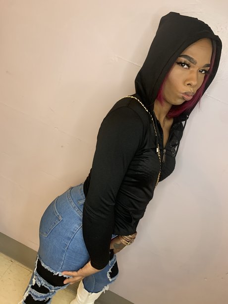 Photo nue de fuite OnlyFans de Queensavage