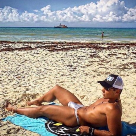 Andres Velez