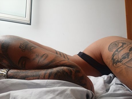 Photo nue de fuite OnlyFans de Morenita Bombon