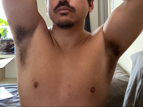 Photo nue de fuite OnlyFans de Pit