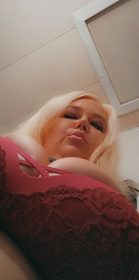 Photo nue de fuite OnlyFans de Bambi Xoxo