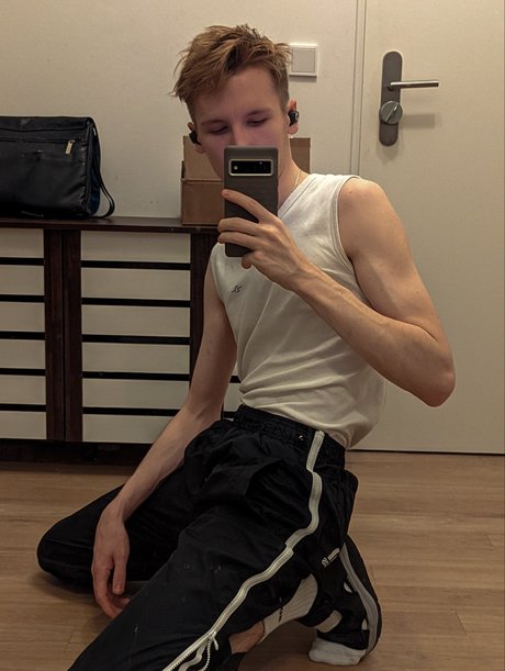 Photo nue de fuite OnlyFans de Tuldon
