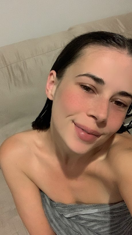 Photo nue de fuite OnlyFans de Juno