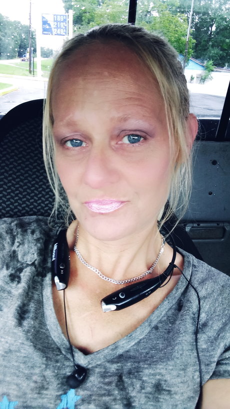 Photo nue de fuite OnlyFans de Elizabeth
