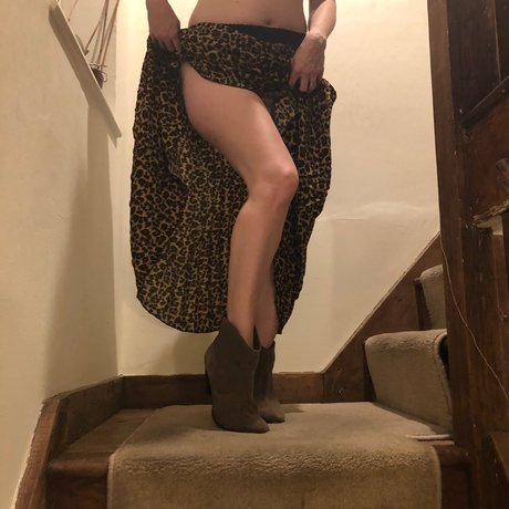 Photo nue de fuite OnlyFans de Cheeky Mom 43