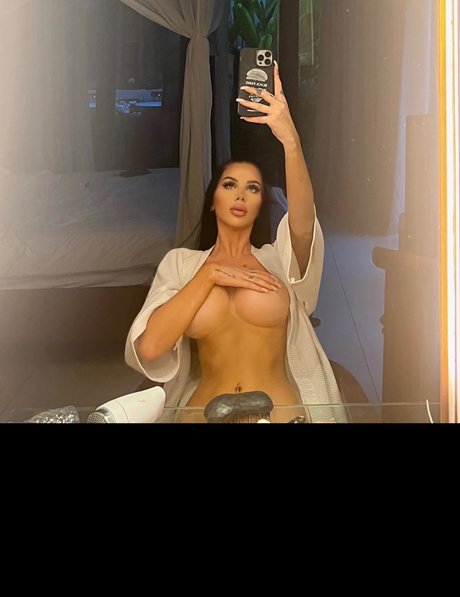 Photo nue de fuite OnlyFans de Elyssa Rose