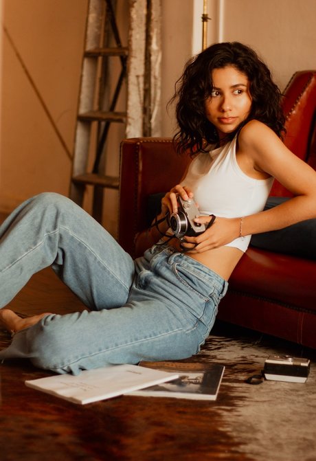 Leona Zenelacci