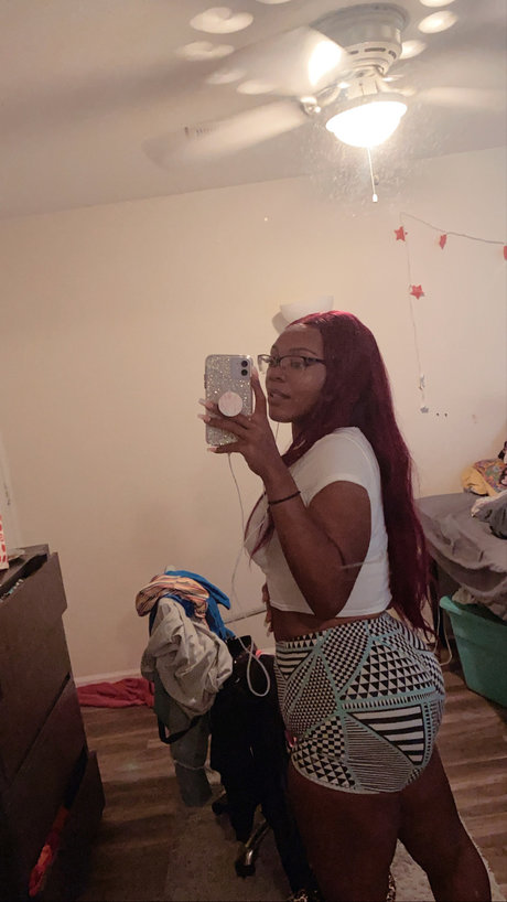 Photo nue de fuite OnlyFans de Miah