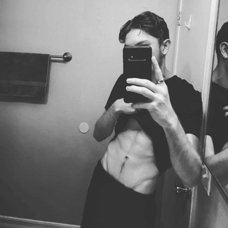 Photo nue de fuite OnlyFans de Eddie Dubz