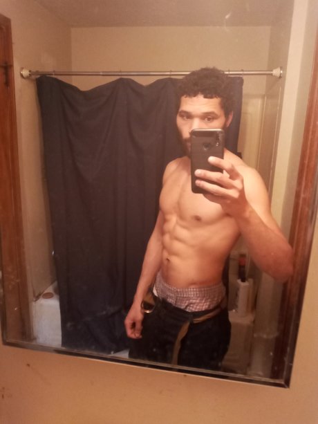 Photo nue de fuite OnlyFans de Charles Draughton