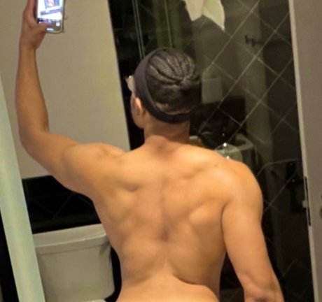 Photo nue de fuite OnlyFans de Flbubbleb