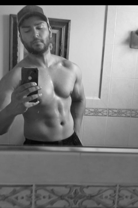 Abel Flores