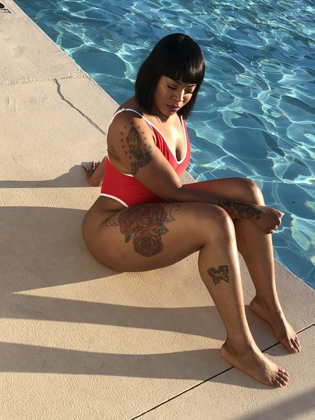 Photo nue de fuite OnlyFans de Officialykeshjuici