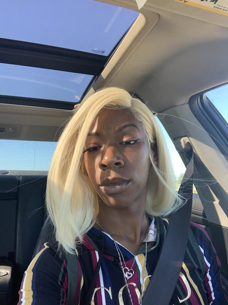 Photo nue de fuite OnlyFans de Nola Darling