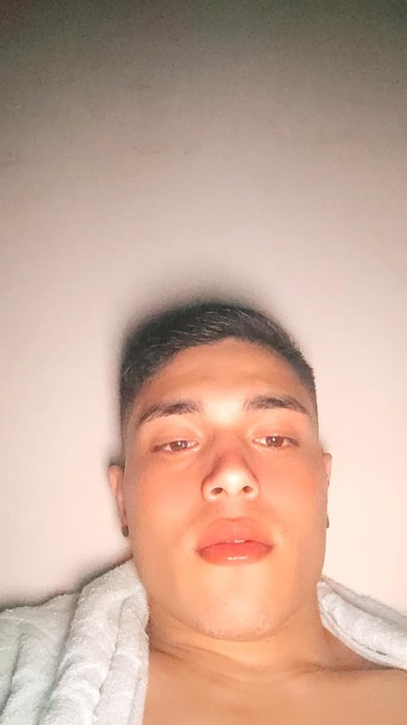 Photo nue de fuite OnlyFans de Kevin Eduardo