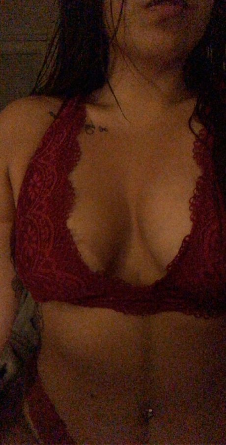 Photo nue de fuite OnlyFans de Phoenix Fire