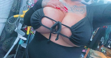 Photo nue de fuite OnlyFans de Liz